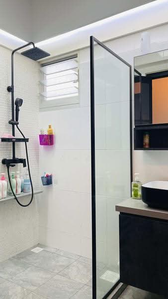 461C Bukit Batok West Avenue 8, 461C Bukit Batok West Avenue 8, Dairy Farm / Bukit Panjang / Choa Chu Kang, Room Rental, 110 sqft, HDB Flat For Rent, by Chen Haowei, 500259078 - Bathroom - PropertyGuru.com.sg