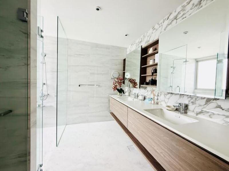 Queens Peak, 1 Dundee Road, Alexandra / Commonwealth, 5 Bedrooms, 4,715 sqft, Condominium For Sale, by Aaron Yap, 500259112 - PropertyGuru.com.sg