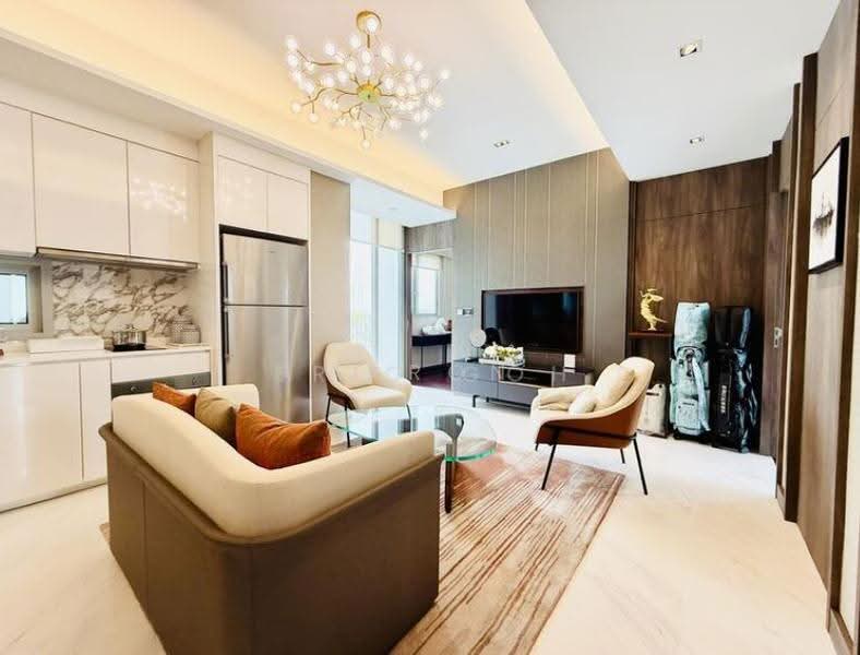 Queens Peak, 1 Dundee Road, Alexandra / Commonwealth, 5 Bedrooms, 4,715 sqft, Condominium For Sale, by Aaron Yap, 500259112 - PropertyGuru.com.sg
