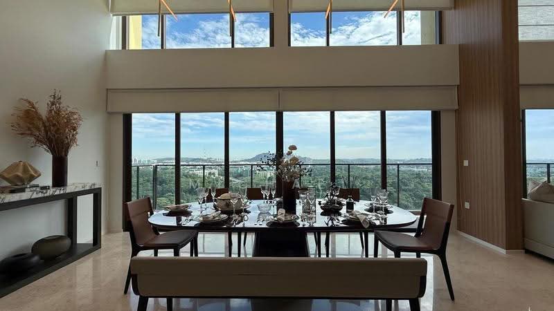 Pinetree Hill, 36 Pine Grove, Clementi Park / Upper Bukit Timah, 5 Bedrooms, 2,874 sqft, Condominium For Sale, by Michael Chin 陈俊雄, 500259113 - Dining Room - PropertyGuru.com.sg