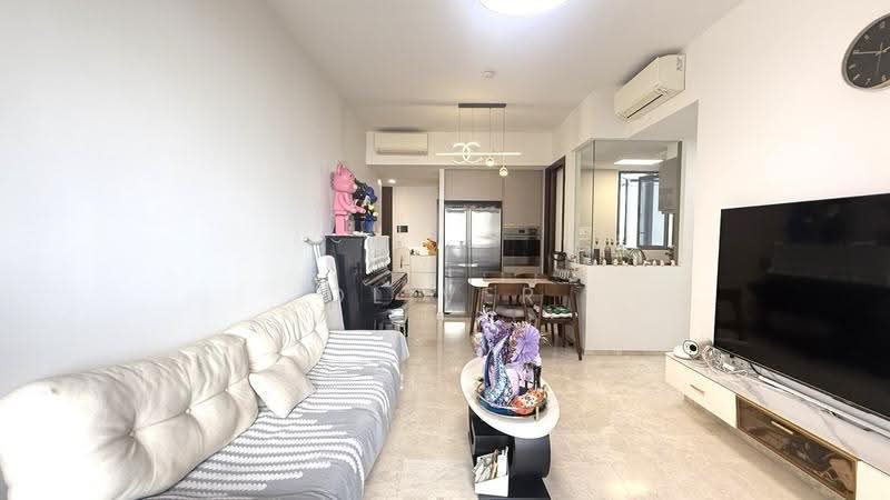 JadeScape, 314 Shunfu Road, Ang Mo Kio / Bishan / Thomson, 3 Bedrooms, 1,055 sqft, Condominium For Sale, by Oliver Sho, 500259118 - Living Room - PropertyGuru.com.sg