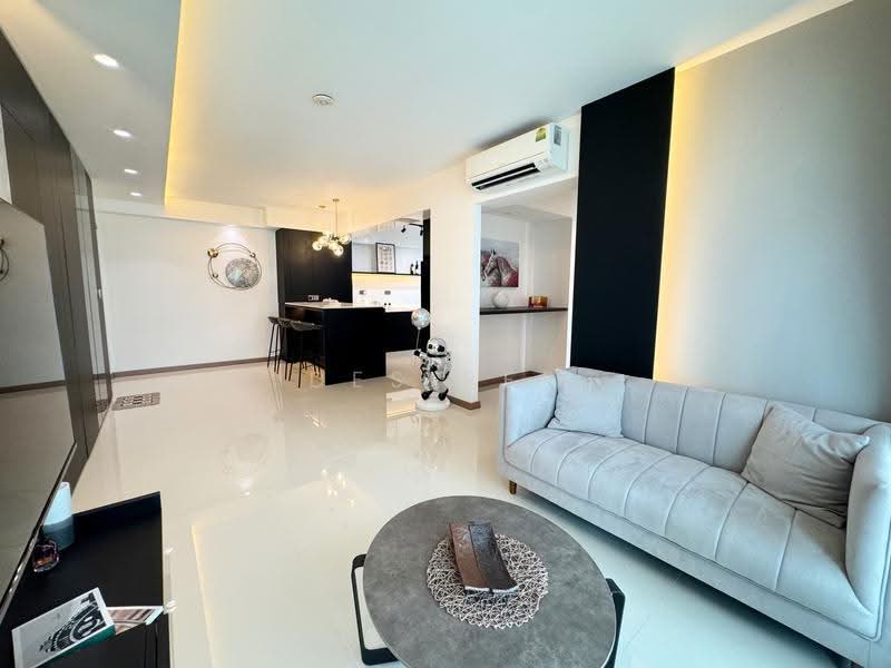 419D Northshore Drive, 419D Northshore Drive, Hougang / Punggol / Sengkang, 3 Bedrooms, 1,012 sqft, HDB Flat For Sale, by Desiree Leung, 500259120 - Living Room - PropertyGuru.com.sg