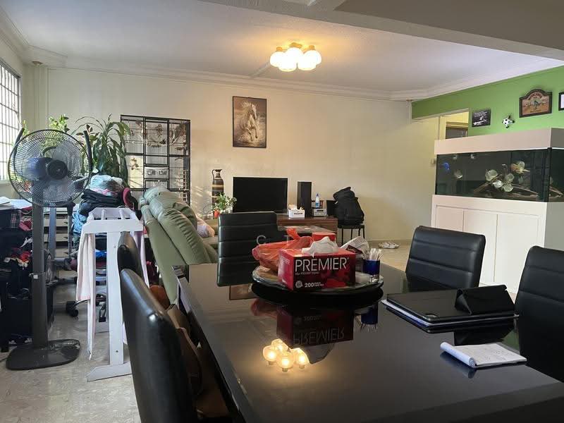 168 Bishan Street 13, 168 Bishan Street 13, Ang Mo Kio / Bishan / Thomson, 3 Bedrooms, 1,302 sqft, HDB Flat For Sale, by CT Wu 伍志道, 500259121 - Living Room - PropertyGuru.com.sg