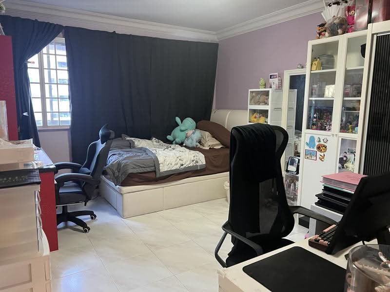 168 Bishan Street 13, 168 Bishan Street 13, Ang Mo Kio / Bishan / Thomson, 3 Bedrooms, 1,302 sqft, HDB Flat For Sale, by CT Wu 伍志道, 500259121 - Bedroom - PropertyGuru.com.sg