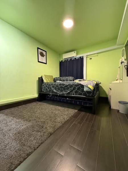 44 Telok Blangah Drive, 44 Telok Blangah Drive, Harbourfront / Telok Blangah, 2 Bedrooms, 700 sqft, HDB Flat For Sale, by Syed Nasir, 500259132 - Bedroom - PropertyGuru.com.sg