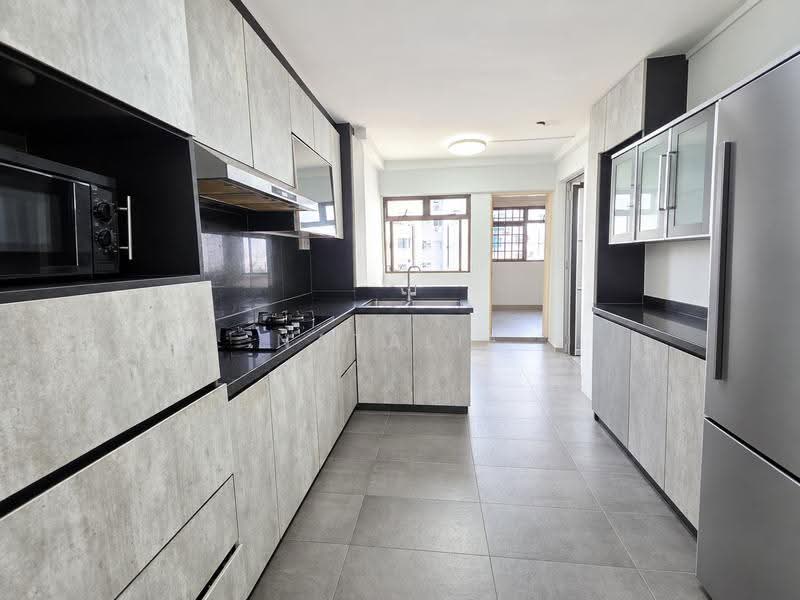20 Hougang Avenue 3, 20 Hougang Avenue 3, Hougang / Punggol / Sengkang, 2 Bedrooms, 785 sqft, HDB Flat For Sale, by Natalie Indra, 500259134 - Kitchen - PropertyGuru.com.sg