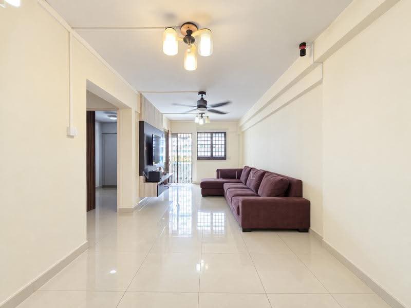20 Hougang Avenue 3, 20 Hougang Avenue 3, Hougang / Punggol / Sengkang, 2 Bedrooms, 785 sqft, HDB Flat For Sale, by Natalie Indra, 500259134 - Living Room - PropertyGuru.com.sg
