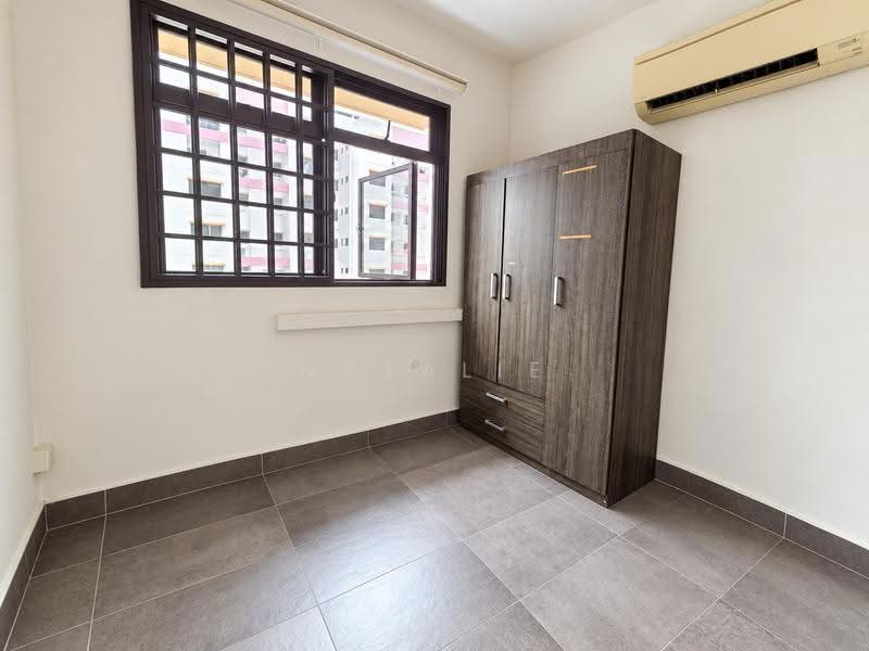 20 Hougang Avenue 3, 20 Hougang Avenue 3, Hougang / Punggol / Sengkang, 2 Bedrooms, 785 sqft, HDB Flat For Sale, by Natalie Indra, 500259134 - Bedroom - PropertyGuru.com.sg
