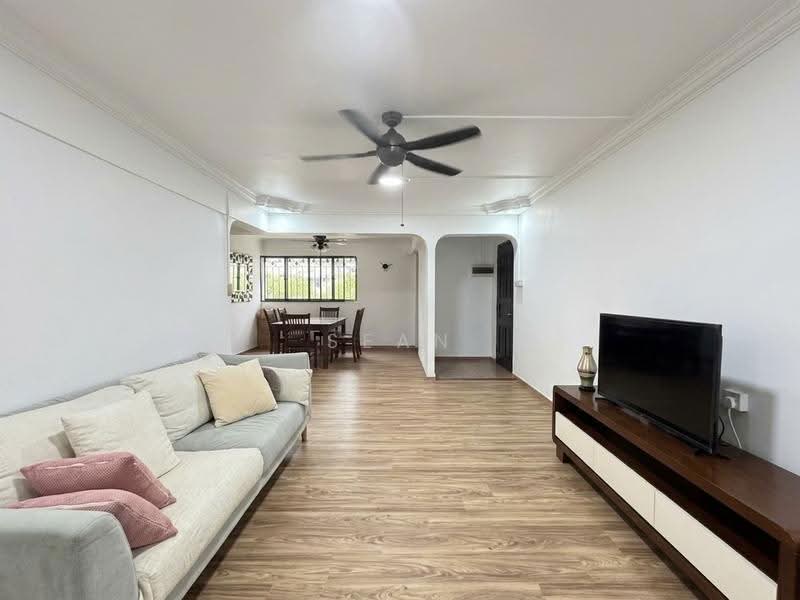 120 Marsiling Rise, 120 Marsiling Rise, Admiralty / Woodlands, 3 Bedrooms, 1,302 sqft, HDB Flat For Sale, by Sean Beh, 500259137 - Living Room - PropertyGuru.com.sg