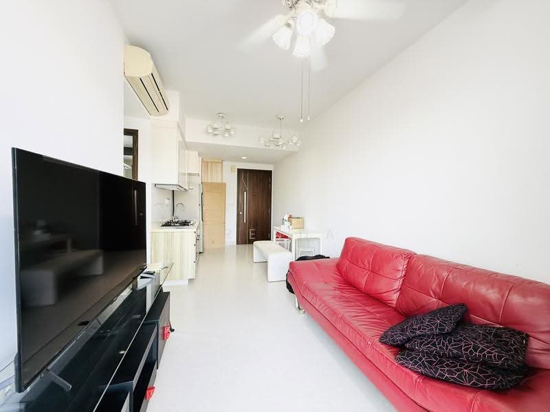 Natura @ Hillview, 18 Hillview Terrace, Dairy Farm / Bukit Panjang / Choa Chu Kang, 3 Bedrooms, 635 sqft, Condominium For Rent, by Brenda Koh, 500259141 - Living Room - PropertyGuru.com.sg