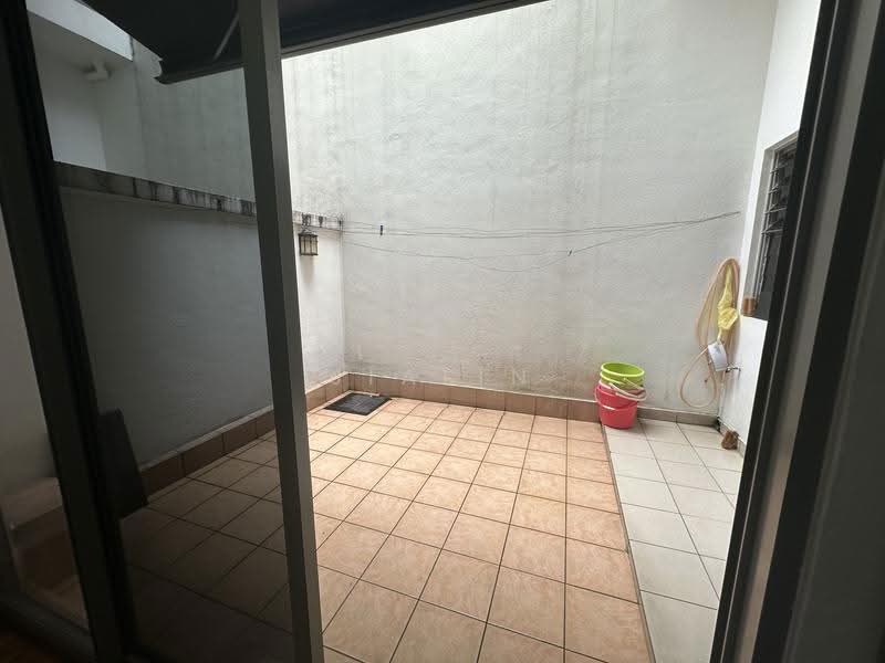 D'Manor, 313 Tanah Merah Kechil Avenue, Bedok / Upper East Coast, 7 Bedrooms, 3,368 sqft, Terraced House For Sale, by Jialin Huang, 500259152 - Exterior - PropertyGuru.com.sg