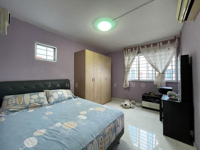 410 Bukit Batok West Avenue 4, 410 Bukit Batok West Avenue 4, Dairy Farm / Bukit Panjang / Choa Chu Kang, Room Rental, 200 sqft, HDB Flat For Rent, by Jane Li Feng, 500259160 - Bedroom - PropertyGuru.com.sg