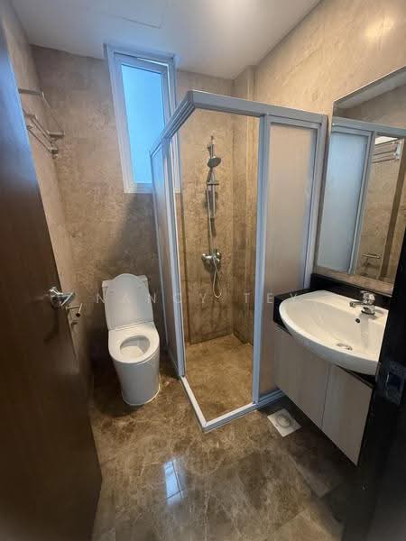 Chiverton, 50 Ewe Boon Road, Tanglin / Holland / Bukit Timah, 3 Bedrooms, 1,292 sqft, Condominium For Rent, by Nancy Tey, 500259164 - Bathroom - PropertyGuru.com.sg