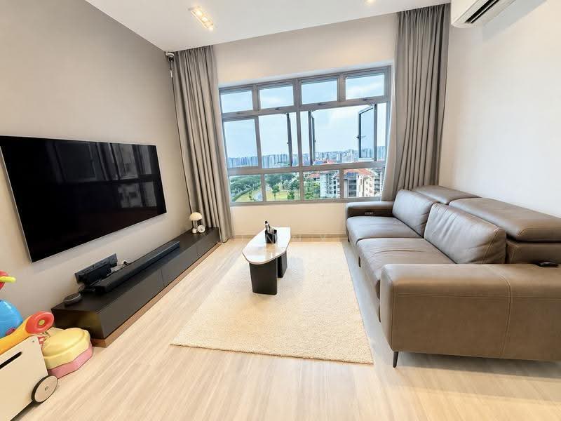994C Buangkok Link, 994C Buangkok Link, Hougang / Punggol / Sengkang, 2 Bedrooms, 1,001 sqft, HDB Flat For Sale, by Jenny Lee, 500259167 - Living Room - PropertyGuru.com.sg