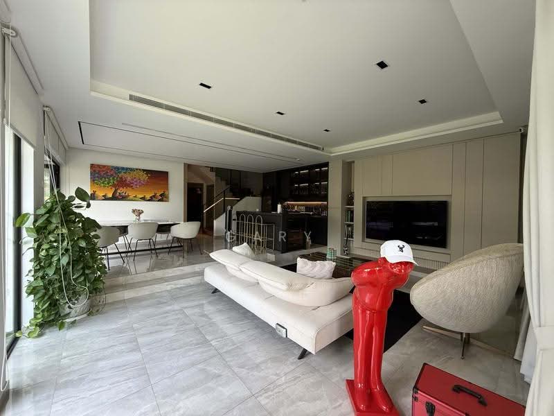 Hillview Ave, Hill Cres, Hillview Dr, Hillview Way, Dairy Farm / Bukit Panjang / Choa Chu Kang, 5 Bedrooms, 5,550 sqft, Corner Terrace For Sale, by Gary Zhuo 卓俊伟, 500259181 - Living Room - PropertyGuru.com.sg