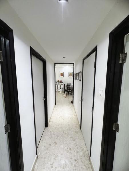 Yew Mei Green, 52 Choa Chu Kang North 6, Dairy Farm / Bukit Panjang / Choa Chu Kang, 3 Bedrooms, 1,292 sqft, Condominium For Sale, by Liao Jackson, 500259182 - Corridor - PropertyGuru.com.sg