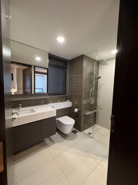 Botanique at Bartley, 229 Upper Paya Lebar Road, Hougang / Punggol / Sengkang, 2 Bedrooms, 657 sqft, Condominium For Sale, by Jasmine Tan, 500259186 - Bathroom - PropertyGuru.com.sg