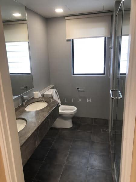 Regency Park, 11 Nathan Road, Tanglin / Holland / Bukit Timah, 4 Bedrooms, 3,648 sqft, Condominium For Rent, by William Wong, 500259188 - PropertyGuru.com.sg
