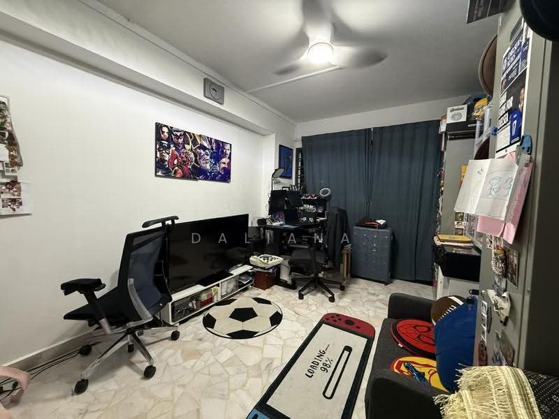 407 Choa Chu Kang Avenue 3, 407 Choa Chu Kang Avenue 3, Dairy Farm / Bukit Panjang / Choa Chu Kang, 3 Bedrooms, 1,141 sqft, HDB Flat For Sale, by Daliana Abdullah, 500259189 - Common Room - PropertyGuru.com.sg