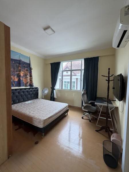 53 westwood ave, Boon Lay / Jurong / Tuas, Room Rental, 150 sqft, Terraced House For Rent, by jeff Lim 林柏兑, 500259191 - Master Bedroom - PropertyGuru.com.sg