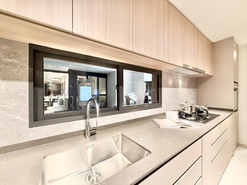 Lucerne Grand, Lakeside Drive, Boon Lay / Jurong / Tuas, 4 Bedrooms, 1,152 sqft, Condominium For Sale, by Yu Tianxin, 500259194 - Kitchen - PropertyGuru.com.sg