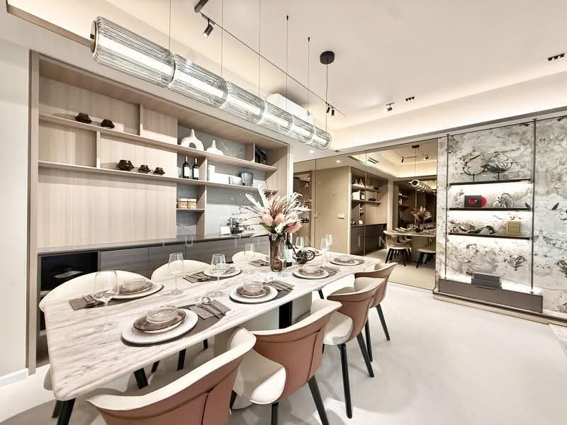 Lucerne Grand, Lakeside Drive, Boon Lay / Jurong / Tuas, 3 Bedrooms, 883 sqft, Condominium For Sale, by Yu Tianxin, 500259198 - Dining Room - PropertyGuru.com.sg
