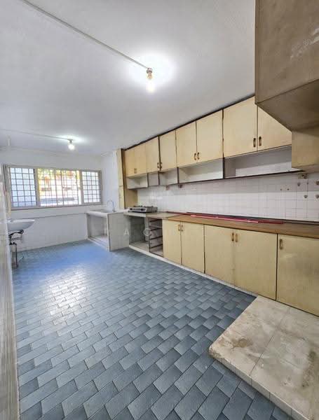 103 Bedok Reservoir Road, 103 Bedok Reservoir Road, Bedok / Upper East Coast, 2 Bedrooms, 721 sqft, HDB Flat For Sale, by Rachel Tan, 500259210 - Kitchen - PropertyGuru.com.sg