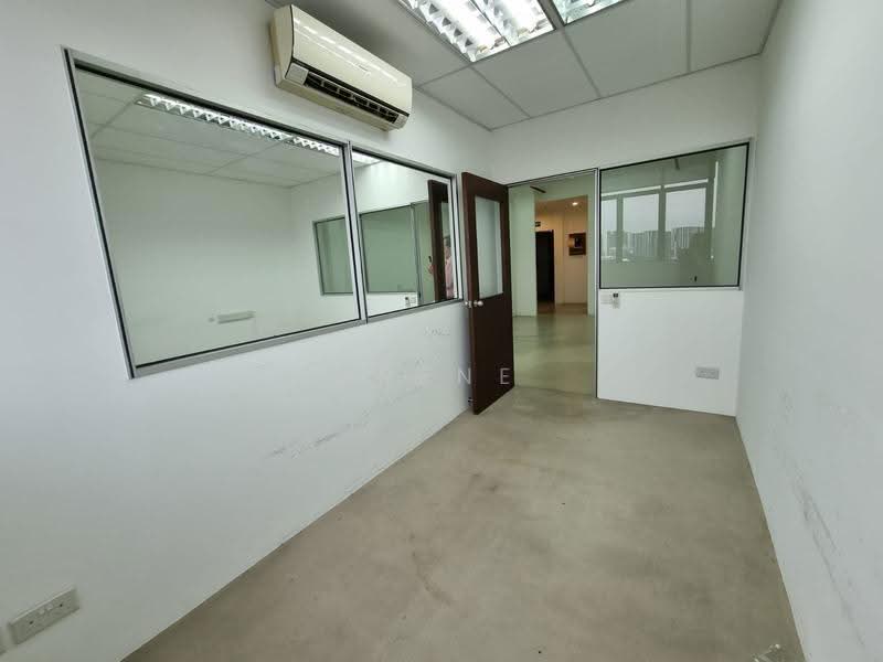 Da Jin Factory Building, 362 Upper Paya Lebar Road, Hougang / Punggol / Sengkang, 684 sqft, Office For Rent, by Irene Seah, 500259229 - Interior - CommercialGuru.com.sg