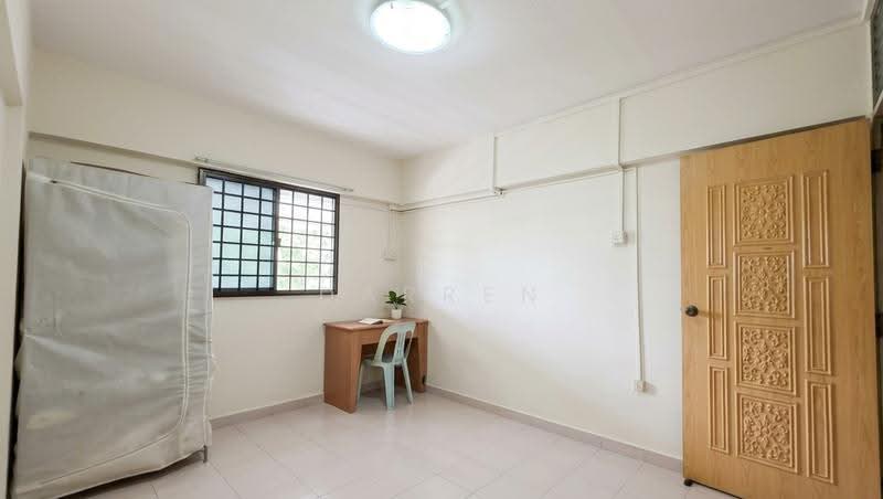 23 Marsiling Drive, 23 Marsiling Drive, Admiralty / Woodlands, 2 Bedrooms, 721 sqft, HDB Flat For Sale, by Darren Lim, 500259231 - Bedroom - PropertyGuru.com.sg