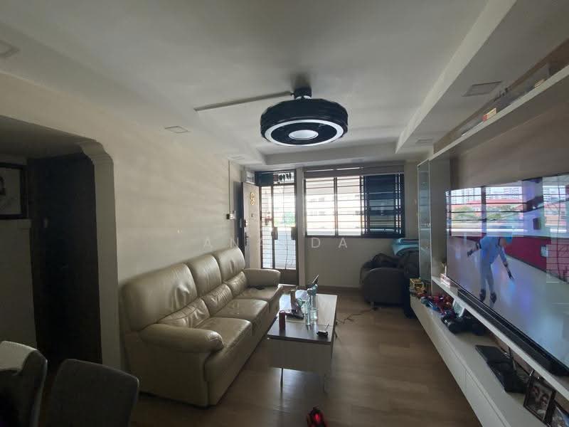 203 Serangoon Central, 203 Serangoon Central, Hougang / Punggol / Sengkang, 2 Bedrooms, 64 sqft, HDB Flat For Rent, by Ananda Sivanandam, 500259235 - Living Room - PropertyGuru.com.sg