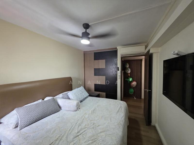 203 Serangoon Central, 203 Serangoon Central, Hougang / Punggol / Sengkang, 2 Bedrooms, 64 sqft, HDB Flat For Rent, by Ananda Sivanandam, 500259235 - Bedroom - PropertyGuru.com.sg