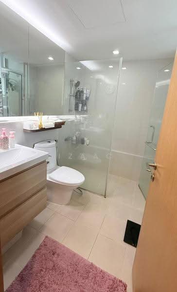 The Quartz, 55 Compassvale Bow, Hougang / Punggol / Sengkang, 2 Bedrooms, 1,001 sqft, Condominium For Sale, by Izaac Fong, 500259245 - Bathroom - PropertyGuru.com.sg