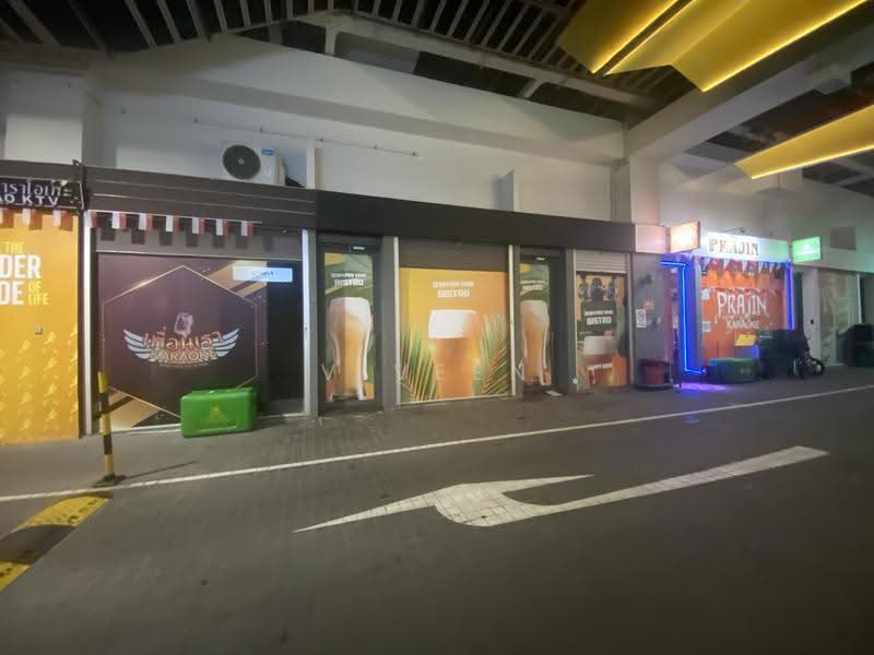 GROUND FLOOR KARAOKE LOUNGE FOR TAKEOVER AT CT HUB, 114 Lavender Street, Balestier / Toa Payoh, 710 sqft, Food & Beverage For Rent, by Viveen Leo, 500259247 - CommercialGuru.com.sg