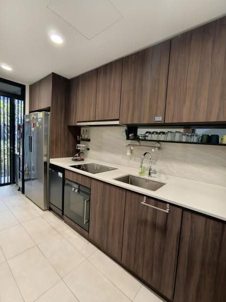 Kent Ridge Hill Residences, South Buona Vista Road, Buona Vista / West Coast / Clementi New Town, 4 Bedrooms, 1,830 sqft, Condominium For Sale, by Vanessa Duan, 500259248 - Kitchen - PropertyGuru.com.sg