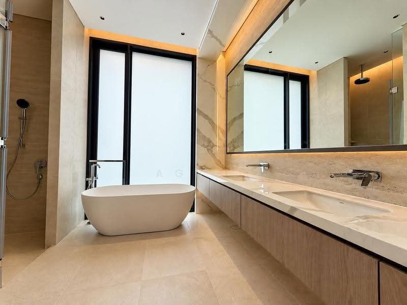 **LANDED7772** BEAUTIFUL BRAND NEW DETACHED HOUSE, Bedok / Upper East Coast, 6 Bedrooms, 10,300 sqft, Detached House For Sale, by Agnes Ng, 500259256 - Bathroom - PropertyGuru.com.sg
