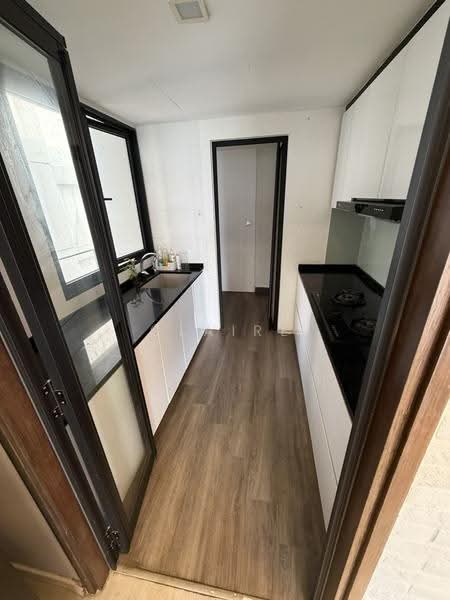 Riverparc Residence, 90 Punggol Drive, Hougang / Punggol / Sengkang, 3 Bedrooms, 1,076 sqft, Executive Condominium For Sale, by Claire Loh, 500259258 - Kitchen - PropertyGuru.com.sg