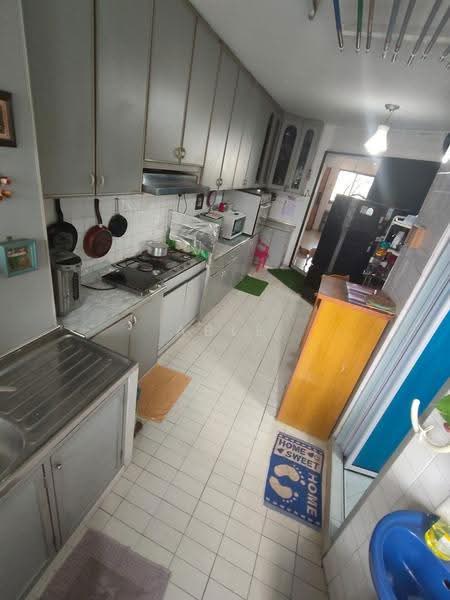 113 Potong Pasir Avenue 1, 113 Potong Pasir Avenue 1, Macpherson / Potong Pasir, Room Rental, 200 sqft, HDB Flat For Rent, by Able S.K Toh, 500259259 - Kitchen - PropertyGuru.com.sg