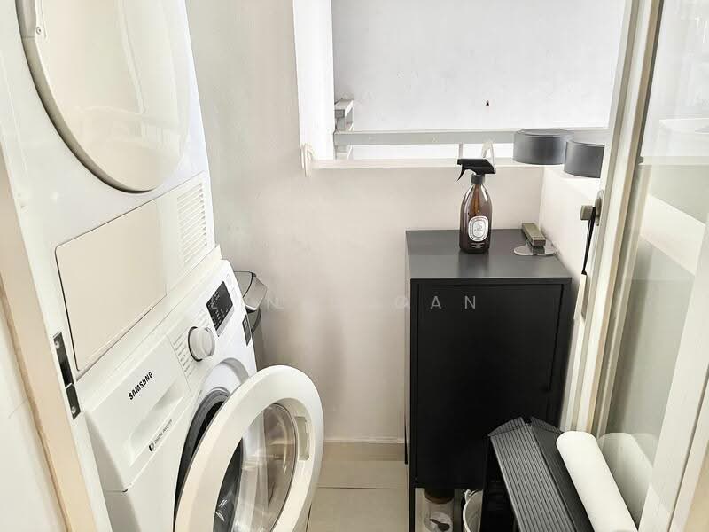 Bellerive, 9 Keng Chin Road, Tanglin / Holland / Bukit Timah, 3 Bedrooms, 1,173 sqft, Condominium For Rent, by Linda Gan, 500259271 - Interior - PropertyGuru.com.sg