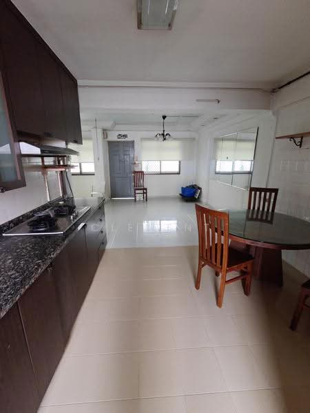 510 Jelapang Road, 510 Jelapang Road, Dairy Farm / Bukit Panjang / Choa Chu Kang, 3 Bedrooms, 969 sqft, HDB Flat For Sale, by Clement Yeo Hock Seng, 500259292 - Kitchen - PropertyGuru.com.sg