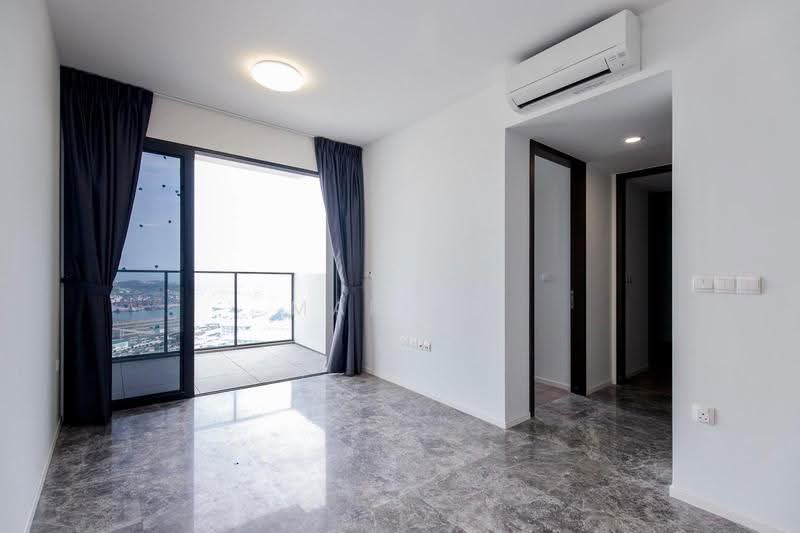 Avenue South Residence, 13 Silat Avenue, Alexandra / Commonwealth, 2 Bedrooms, 721 sqft, Condominium For Sale, by Marius Wong, 500259294 - Balcony - PropertyGuru.com.sg