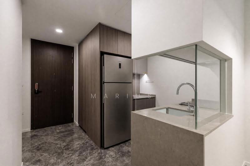 Avenue South Residence, 13 Silat Avenue, Alexandra / Commonwealth, 2 Bedrooms, 721 sqft, Condominium For Sale, by Marius Wong, 500259294 - Kitchen - PropertyGuru.com.sg