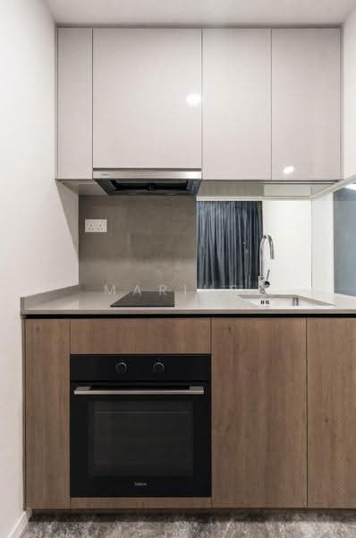 Avenue South Residence, 13 Silat Avenue, Alexandra / Commonwealth, 2 Bedrooms, 721 sqft, Condominium For Sale, by Marius Wong, 500259294 - Kitchen - PropertyGuru.com.sg