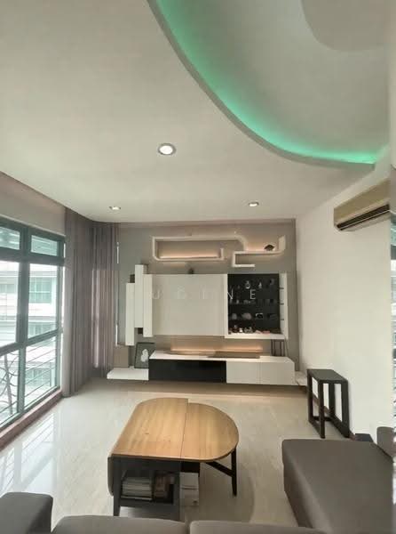 Sims Residences, 8 Lorong 39 Geylang, Eunos / Geylang / Paya Lebar, 4 Bedrooms, 1,432 sqft, Apartment For Sale, by Eugene Lee, 500259313 - Living Room - PropertyGuru.com.sg