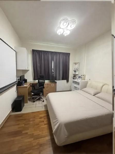 Sims Residences, 8 Lorong 39 Geylang, Eunos / Geylang / Paya Lebar, 4 Bedrooms, 1,432 sqft, Apartment For Sale, by Eugene Lee, 500259313 - Bedroom - PropertyGuru.com.sg
