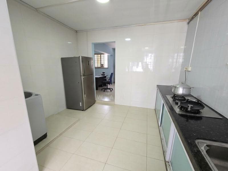 720 Jurong West Avenue 5, 720 Jurong West Avenue 5, Boon Lay / Jurong / Tuas, 3 Bedrooms, 1,110 sqft, HDB Flat For Sale, by Wan Rahmat, 500259315 - PropertyGuru.com.sg