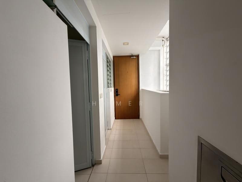 Comfortable 3+1 Bedroom Home near Somerset MRT, Emerald Hill Rd, Orchard / River Valley, 3 Bedrooms, 1,657 sqft, Condominium For Sale, by Homer Lau, 500259318 - Corridor - PropertyGuru.com.sg
