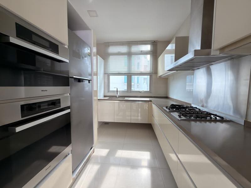 Comfortable 3+1 Bedroom Home near Somerset MRT, Emerald Hill Rd, Orchard / River Valley, 3 Bedrooms, 1,657 sqft, Condominium For Sale, by Homer Lau, 500259318 - Kitchen - PropertyGuru.com.sg