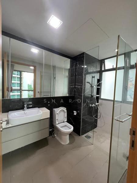 The Glades, 4 Bedok Rise, Bedok / Upper East Coast, 2 Bedrooms, 689 sqft, Condominium For Sale, by Sharon Ang, 500259331 - Bathroom - PropertyGuru.com.sg
