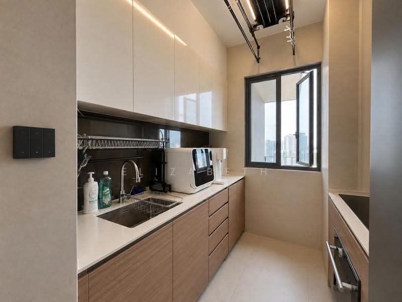 Stirling Residences, 25 Stirling Road, Alexandra / Commonwealth, 3 Bedrooms, 883 sqft, Condominium For Sale, by Elizabeth Poh, 500259354 - Kitchen - PropertyGuru.com.sg