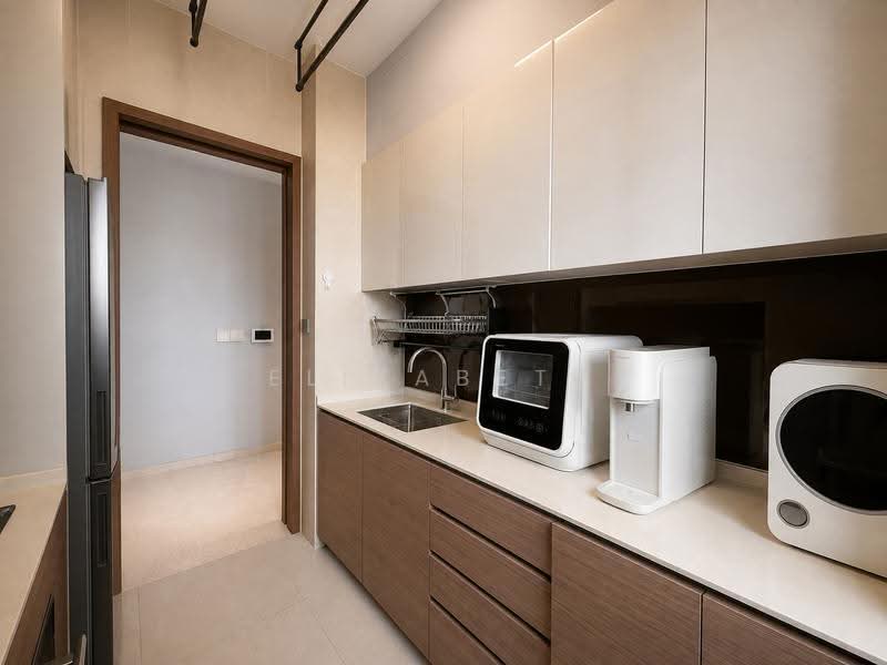Stirling Residences, 25 Stirling Road, Alexandra / Commonwealth, 3 Bedrooms, 883 sqft, Condominium For Sale, by Elizabeth Poh, 500259354 - Kitchen - PropertyGuru.com.sg